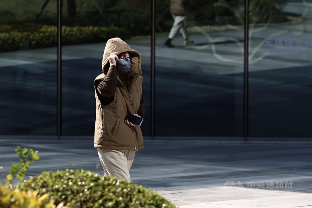【天氣預報】下波冷空氣來襲！21日起天氣轉濕冷，影響時間更久