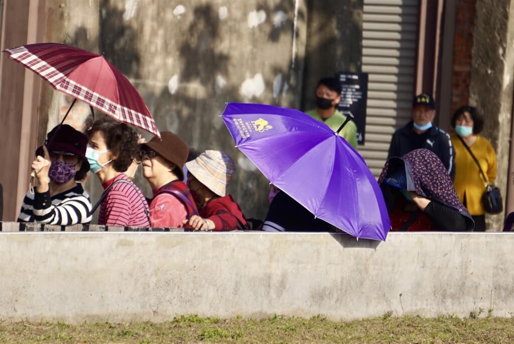 天氣稍歇2天週五又變天！10、11日鋒面南下全台轉雨降溫