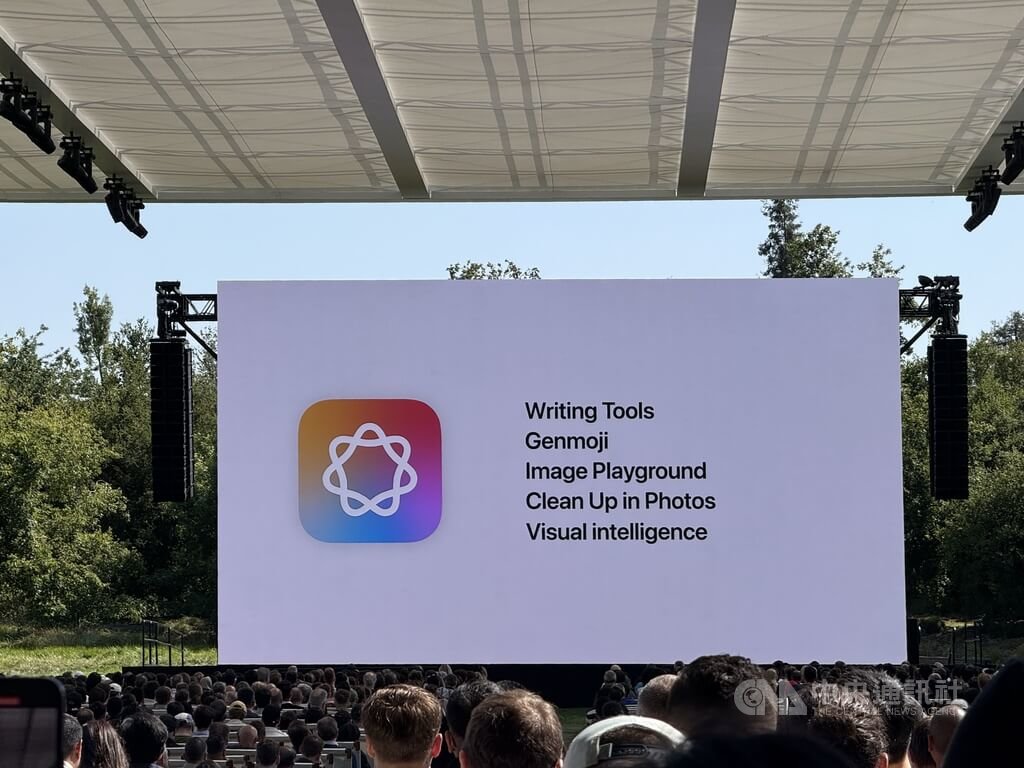 蘋果AI實測登場！通話即時翻譯、視覺辨識讓生活更智慧