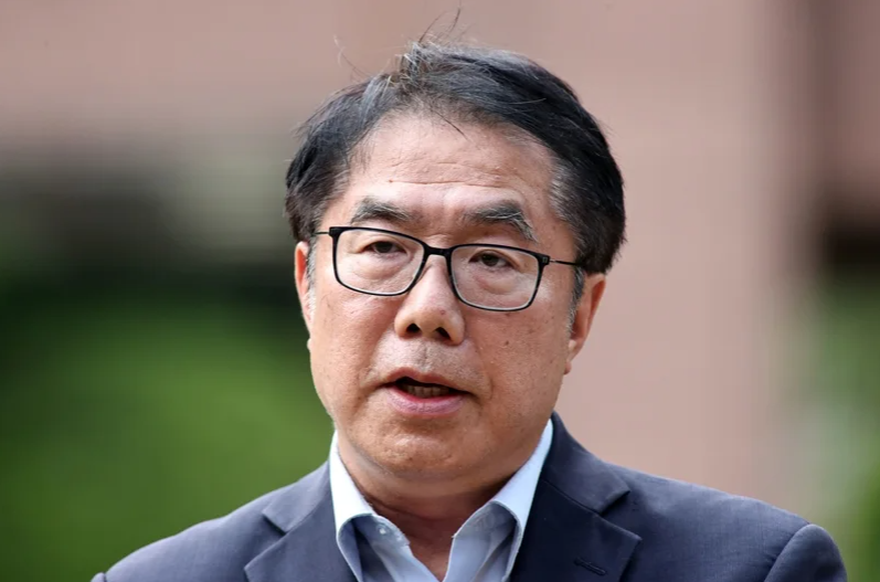 台南市長黃偉哲大頭貼遭盜用！假颱風假訊息亂傳 市刑大出手調查