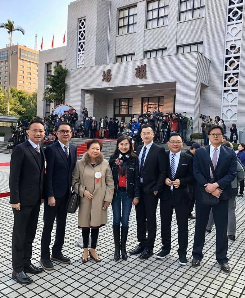 立委林宜瑾被指與教師王俊仁關係親近　前妻控訴「3年沒斷」　林宜瑾喊冤：選舉抹黑